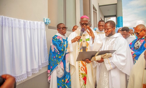 Most Rev. John Bonaventure Kwofie (2nd from left), Metropolitan Archbishop of Accra, dedicating the new building Most Rev. John Bonaventure Kwofie (2nd from left), Metropolitan Archbishop of Accra, dedicating the new building