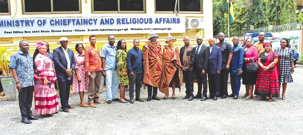 Stephen Asamoah Boateng (arrowed), Minister of Chieftaincy and Religious Affairs, with Grace Janet Mason (9th from right), South African High Commissioner to Ghana. With them are a delegation of traditional leaders from South Africa and some officials of the ministry. Picture: ERNEST KODZI Stephen Asamoah Boateng (arrowed), Minister of Chieftaincy and Religious Affairs, with Grace Janet Mason (9th from right), South African High Commissioner to Ghana. With them are a delegation of traditional leaders from South Africa and some officials of the ministry. Picture: ERNEST KODZI
