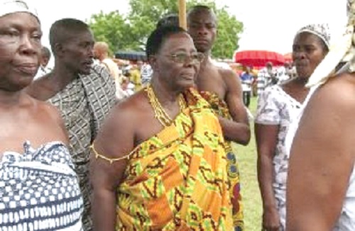 Nana Akosua Akyamaa III (2nd from left), the late Juabenhemaa, reigned for 28 years before her passing last September Nana Akosua Akyamaa III (2nd from left), the late Juabenhemaa, reigned for 28 years before her passing last September