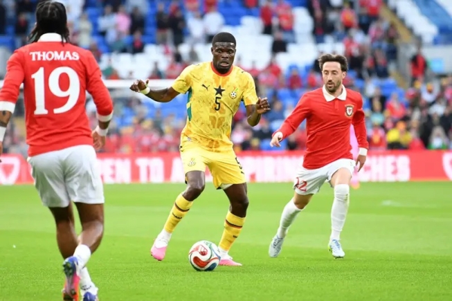Ghana Coach defends Thomas Partey from 'boo boys', says presumption of innocence must apply