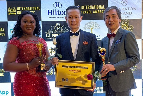 Tang Palace Hotel receives prestigious award for Best Chinese Cuisine Tang Palace Hotel receives prestigious award for Best Chinese Cuisine