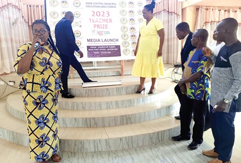 Esther Quaye-Sowah (left), the Birim Central Municipal Director of Education, launching the Teacher Prize award. With her on the right are the award committee members Esther Quaye-Sowah (left), the Birim Central Municipal Director of Education, launching the Teacher Prize award. With her on the right are the award committee members