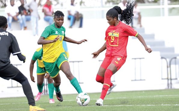 Ghana’s Doris Boaduwaa (right) takes on She-Amavubi defender, Androscene Uwase, during last Wednesday’s clash in Kigali Ghana’s Doris Boaduwaa (right) takes on She-Amavubi defender, Androscene Uwase, during last Wednesday’s clash in Kigali