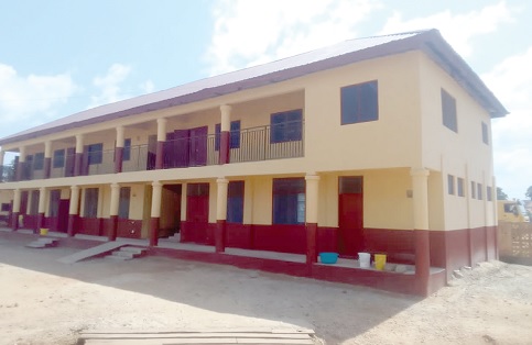 The front view of the new classroom block for the Kade Methodist basic school