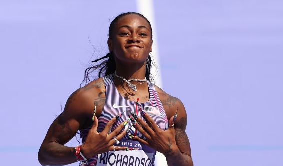 Sha'Carri Richardson breezes into women's 100m semis on her Olympic debut Sha'Carri Richardson breezes into women's 100m semis on her Olympic debut