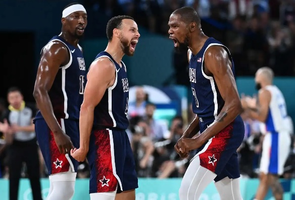 Steph Curry and Kevin Durant celebrating their achievement Steph Curry and Kevin Durant celebrating their achievement