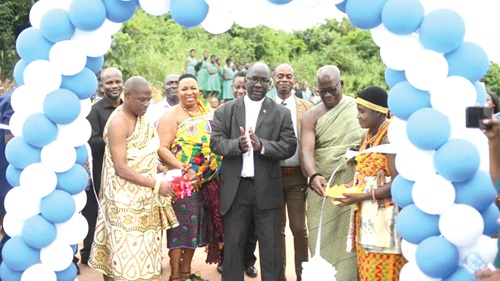 Very Rev. Solomon Sobeng (middle), Diocesan Synod Secretary of the Methodist Church Ghana, being assisted by Nana Barima Ekow Gyesa II (2nd from right), acting President of the Sekondi Traditional Council, to cut the tape to inaugurate the building. INSET: The main dormitory block Very Rev. Solomon Sobeng (middle), Diocesan Synod Secretary of the Methodist Church Ghana, being assisted by Nana Barima Ekow Gyesa II (2nd from right), acting President of the Sekondi Traditional Council, to cut the tape to inaugurate the building. INSET: The main dormitory block