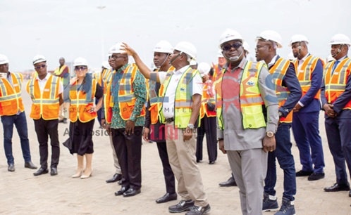 Left to right: Cemile Hacibeyoglu, Senior Country Officer, IFC Ghana Cluster, Mr Kojo Aduhene, Group CEO of LMI Holdings, Hon. Herbert Krapa, Minister of State, Energy Ministry, Ing. Matthew Seddoh Akatey (hand raised), Amb. Michael Aaron Oquaye Esq. Jnr., CEO of Ghana Free Zones Authority, and Ing. Samuel Kyei-Boateng