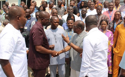 Alban Sumana Kingsford Bagbin exchanging greetings with Andrew Asiamah Amoako, Fomena MP, while other MPs look on Alban Sumana Kingsford Bagbin exchanging greetings with Andrew Asiamah Amoako, Fomena MP, while other MPs look on