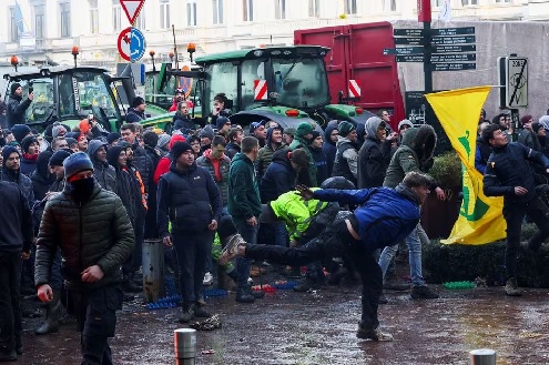 Angry farmers