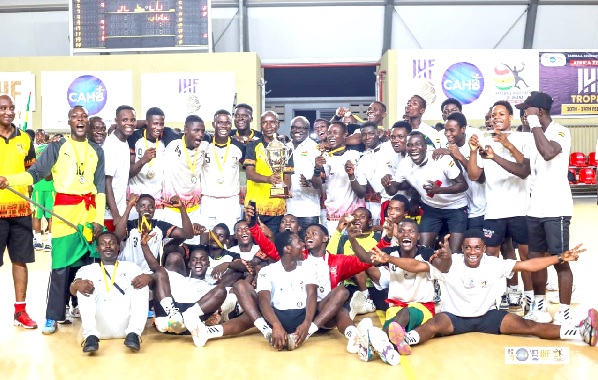 Players and officials of Ghana’s handball teams celebrating their sucess Players and officials of Ghana’s handball teams celebrating their sucess