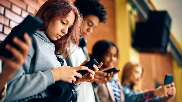 Can a law make social media less 'addictive'? Can a law make social media less 'addictive'?