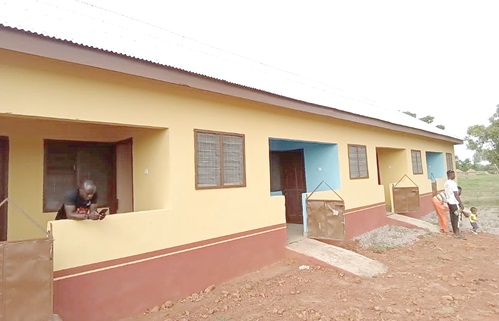 A nurses bungalow at Kpatorigu 