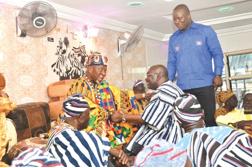 Buipewura Abdulai Jinapor (left) exchanging pleasantries with Dr Mahamudu Bawumia. Looking on is Samuel Abu Jinapor, Minister of Lands and Natural Resources and son of the Buipewura Buipewura Abdulai Jinapor (left) exchanging pleasantries with Dr Mahamudu Bawumia. Looking on is Samuel Abu Jinapor, Minister of Lands and Natural Resources and son of the Buipewura