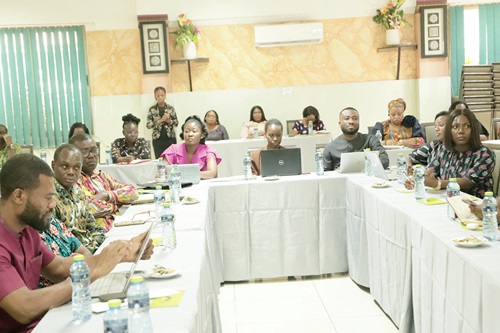 Participants in the symposium Participants in the symposium