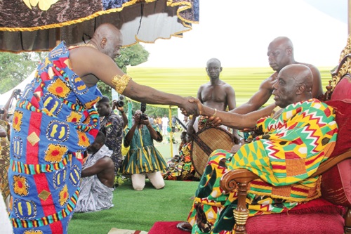 Daasebre Boamah Darko (left), the Adontenhene, paying homage to the Osagyefuo Amoatia Ofori Panin, the Okyenhene. Picture: Nana Konadu Agyeman