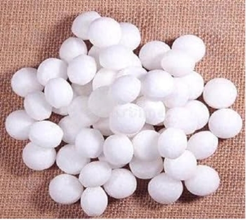 Naphthalene balls Naphthalene balls