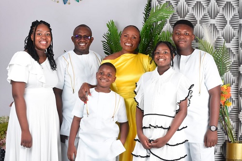 Mr and Mrs Adekanla are blessed with four children Mr and Mrs Adekanla are blessed with four children