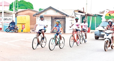 11-year-old Ekua Bafowah Asumang (2nd from left) leading the team on the exercise 11-year-old Ekua Bafowah Asumang (2nd from left) leading the team on the exercise