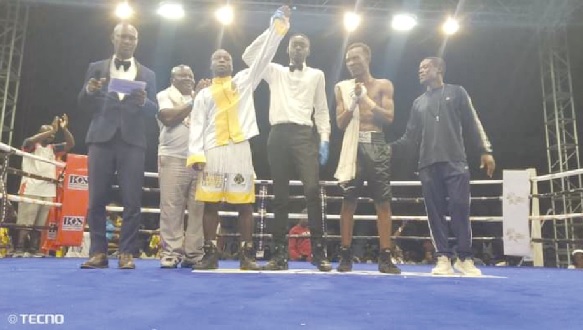 Samuel Martei Laryea (middle) was declared the winner of the bout on Saturday Samuel Martei Laryea (middle) was declared the winner of the bout on Saturday