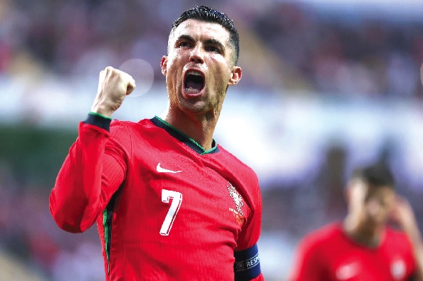 Cristiano Ronaldo Cristiano Ronaldo