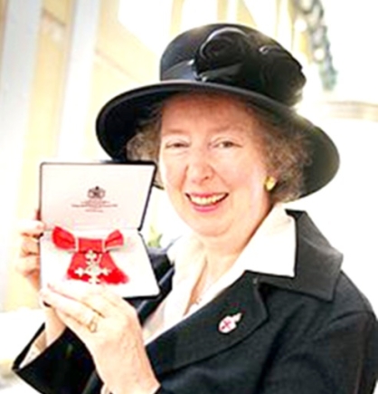 Professor Margaret Ross —Software Quality Expert Educator at British Computer Society Professor Margaret Ross —Software Quality Expert Educator at British Computer Society