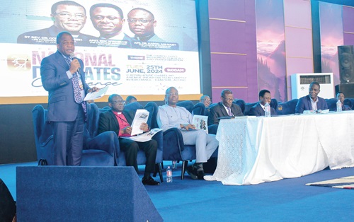 Dr Stephen Wengam (left), General Superintendent, Assemblies of God, Ghana, contributing to the discussion. With him include Apostle Eric Nyamekye (2nd from right), Chairman, Church of Pentecost Ghana, and Gordon Kisseih (3rd from right), Bishop, Life International Chapel. Picture: ERNEST KODZI