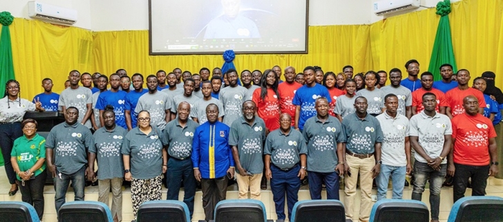 the beneficiaries and officials of Hulede Foundation at KNUST