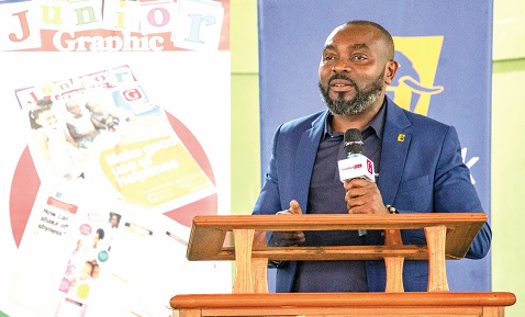 Bennet Frimpong (right), Head of Retail Banking, FBN Bank, addressing participants in the workshop Bennet Frimpong (right), Head of Retail Banking, FBN Bank, addressing participants in the workshop