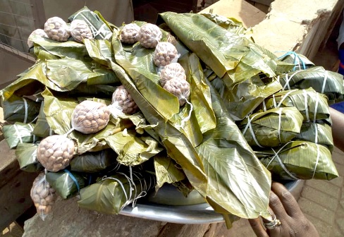 Some of the Nkyekyeraa wrapped in katemfa leaves