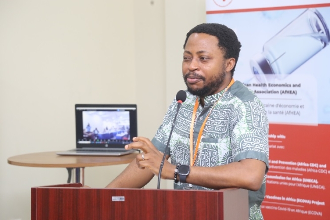 John Ataguba (inset), Executive Director, Lead Facilitator, Canada, addressing guests at the African Health Economic Policy on COVID-19 Vaccines workshop in Accra. MAIN PICTURE: Some of the participants after the opening session of the workshop. Pictures: SAMUEL TEI ADANO John Ataguba (inset), Executive Director, Lead Facilitator, Canada, addressing guests at the African Health Economic Policy on COVID-19 Vaccines workshop in Accra. MAIN PICTURE: Some of the participants after the opening session of the workshop. Pictures: SAMUEL TEI ADANO
