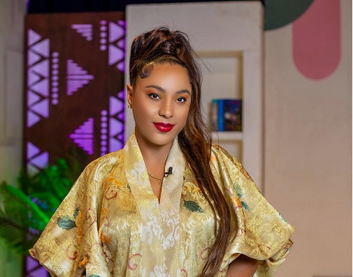Actress Nikki Samonas Nikki Samonas: ‘You can’t use and dump me’ statement was misinterpreted