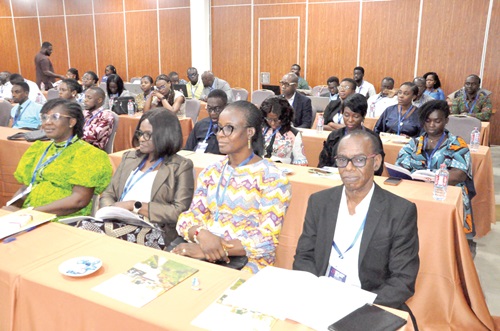 The participants in Ho