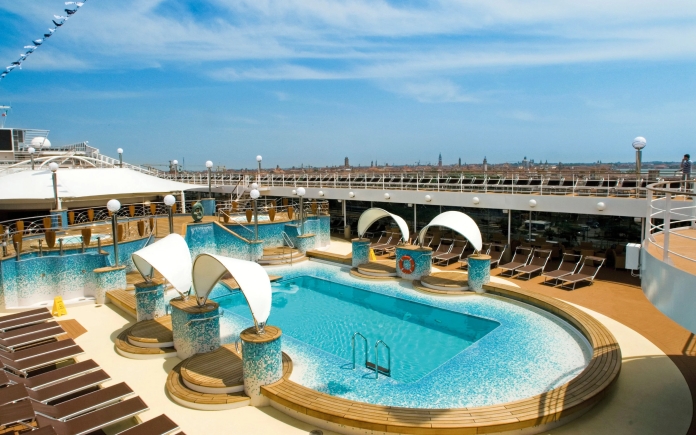 The MSC Musica offers a variety of entertainment Your Cruise People Ready for “Yenkor Cruise”