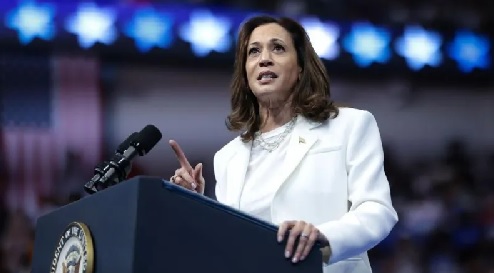 The Harris campaign previously fought the debate's rule on muted mics The Harris campaign previously fought the debate's rule on muted mics