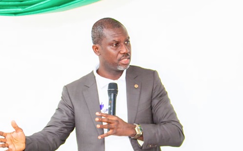 Dr Ralph Armah (left), Medical Director at the Greater Accra Regional Hospital, addressing participants in the event Dr Ralph Armah (left), Medical Director at the Greater Accra Regional Hospital, addressing participants in the event