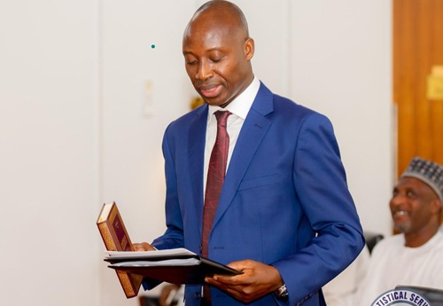 President Mahama swears in Dr Alhassan Iddrisu as Government Statistician President Mahama swears in Dr Alhassan Iddrisu as Government Statistician