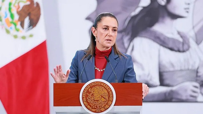 Mexican President Claudia Sheinbaum said a US invasion of her country is "absolutely ruled out" Mexican President Claudia Sheinbaum said a US invasion of her country is "absolutely ruled out"