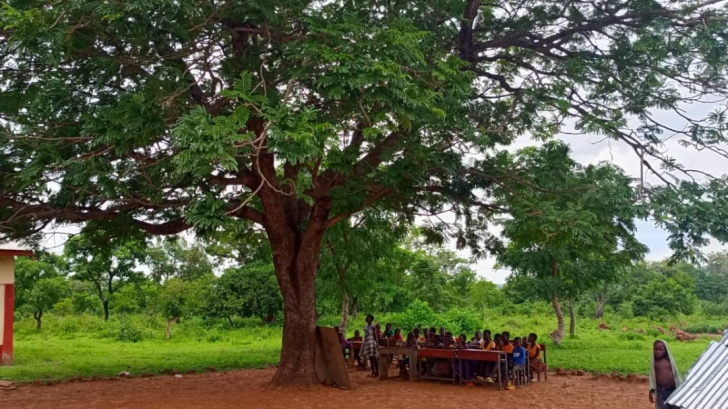 Rain or shine, they still learn: Ogegerige’s cry for a classroom