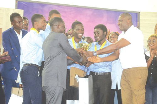 Franklin Sowa (right), Director of Marketing and Sales at GCGL, presents the trophy to the 2025 winners of TBSC, Kwame Nkrumah University of Science and Technology. Picture: ESTHER ADJORKOR ADJEI Franklin Sowa (right), Director of Marketing and Sales at GCGL, presents the trophy to the 2025 winners of TBSC, Kwame Nkrumah University of Science and Technology. Picture: ESTHER ADJORKOR ADJEI