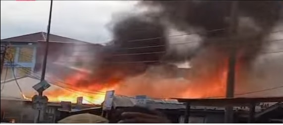 Fire ravages shops near Ho Technical University Fire ravages shops near Ho Technical University