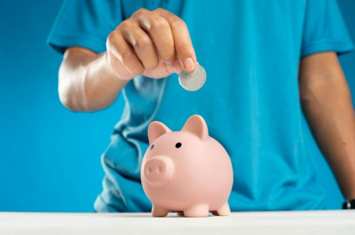 5 smart ways Ghanaians can cut everyday costs