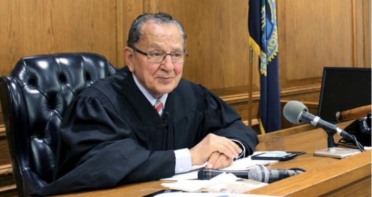 'Nicest judge in the world' Frank Caprio dies aged 88