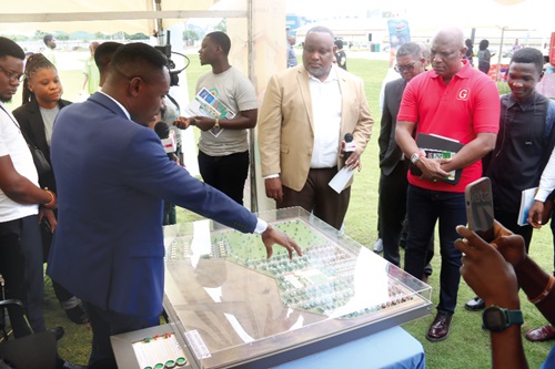 FLASHBACK: Isaac Ntiamoah (left), Marketing Manager, Lakeside Estate, explaining a point to Ato Afful (right), Managing Director, GCGL, and Samuel Amegayibor (right), Executive Secretary, Ghana Real Estate Developers Association, during the Graphic-GREDA Housing Fair. Picture: ELVIS NII NOI DOWUONA FLASHBACK: Isaac Ntiamoah (left), Marketing Manager, Lakeside Estate, explaining a point to Ato Afful (right), Managing Director, GCGL, and Samuel Amegayibor (right), Executive Secretary, Ghana Real Estate Developers Association, during the Graphic-GREDA Housing Fair. Picture: ELVIS NII NOI DOWUONA