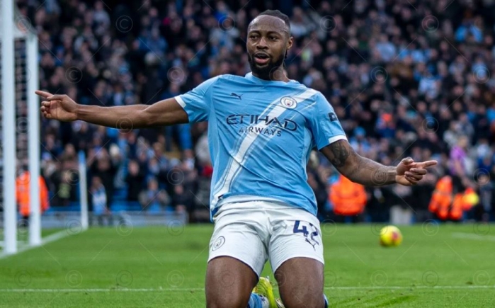 Semenyo shines as City close gap on Arsenal with Wolves victory
