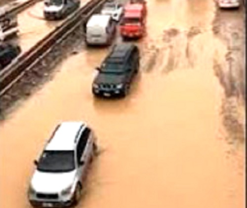 Pokuase-Nsawam/Accra-Kumasi highway