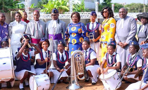 Professor Naana Jane Opoku-Agyemang (standing 5th from left), Vice-President,  with Most Rev. Prof. J.K. Asamoah-Gyedu (standing 4th from left), Presiding Bishop of the Methodist Church Ghana, members and other leaders of the Girls’ Brigade Ghana