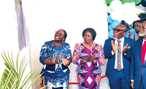 Vice-President Prof. Naana Jane Opoku-Agyemang (2nd from left) and Lady Julia Osei Tutu (left), Patron, Eve Medical Foundation, applauding, after jointly unveiling the plaque during the inauguration of the medical centre in Kumasi. Those with them include Prof. Ellis  Owusu-Dabo (2nd from right), Chairman, Eve Medical Foundation, and Nana Agyemang Prempeh (partly covered), Co-Founder, Eve Medical Foundation. Pictures: EMMANUEL BAAH
