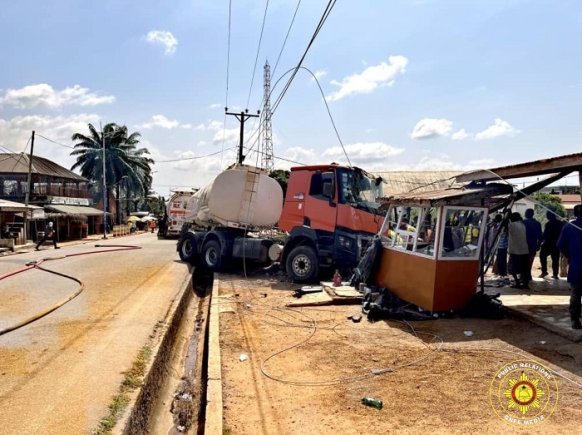 GNFS averts tanker explosion in Hohoe after fuel-laden vehicle veers off road