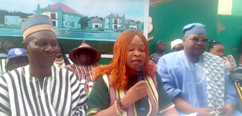 Diana Asamani (middle), National Secretary of Terabuuriyele, addressing the event. Looking on are Naba Sariky Musah Nsoh (right), the founder of the organisation, and Naba Paul Agoo (left), a member.